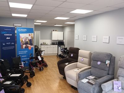 Property Image for 25-27 Grimsby Road, Cleethorpes, North East Lincolnshire Council, DN35 7AQ