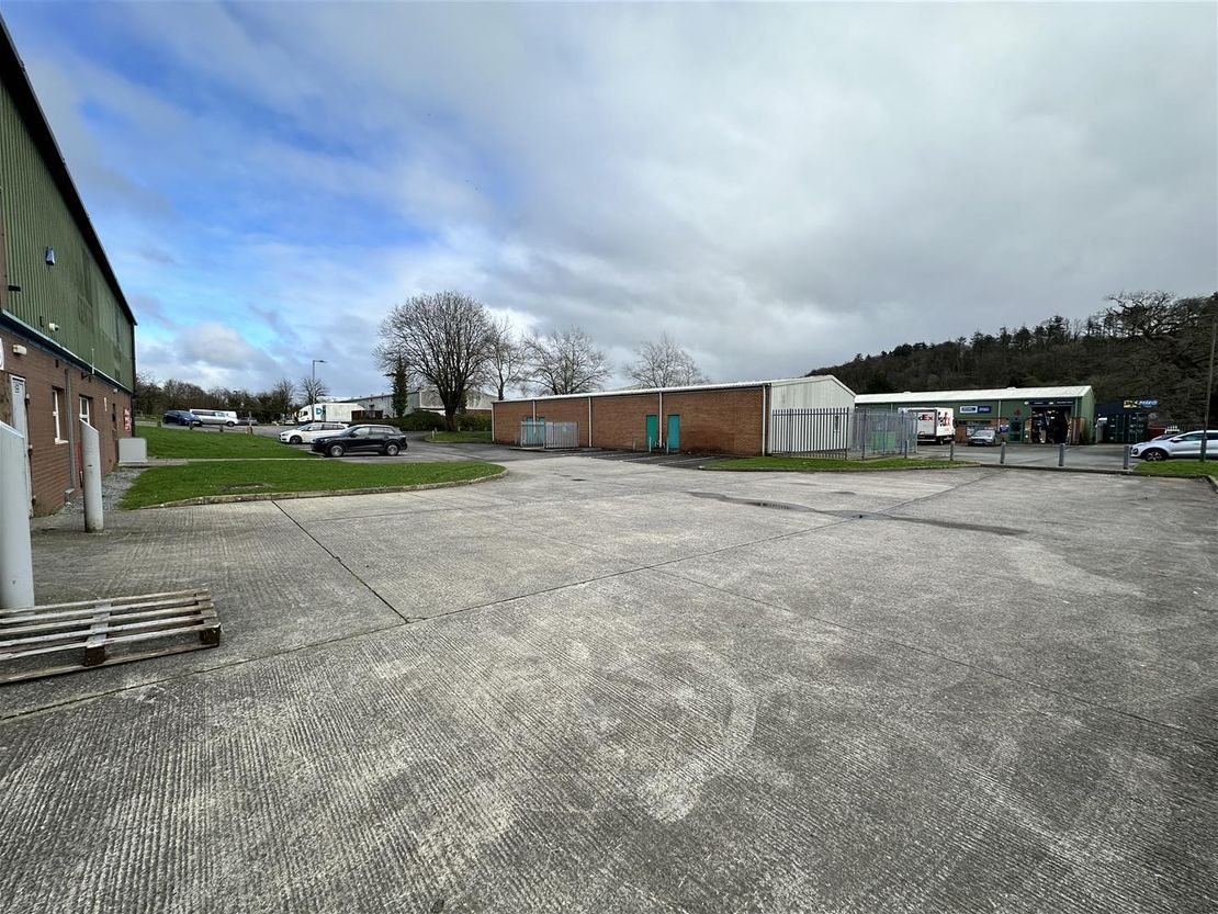 Cillefwr Industrial Estate, Johnstown, Carmarthen