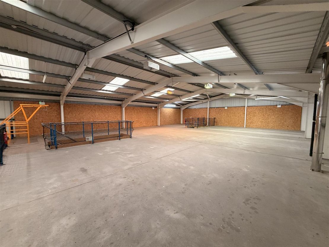 Cillefwr Industrial Estate, Johnstown, Carmarthen