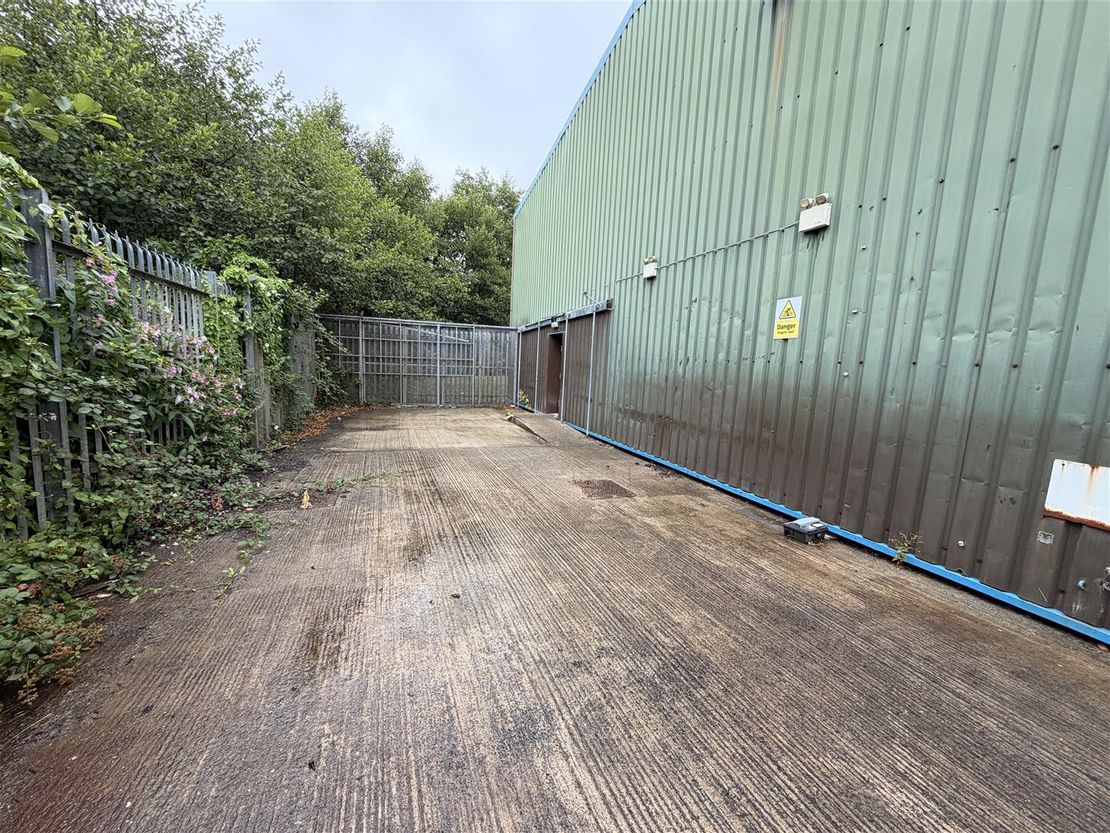 Cillefwr Industrial Estate, Johnstown, Carmarthen