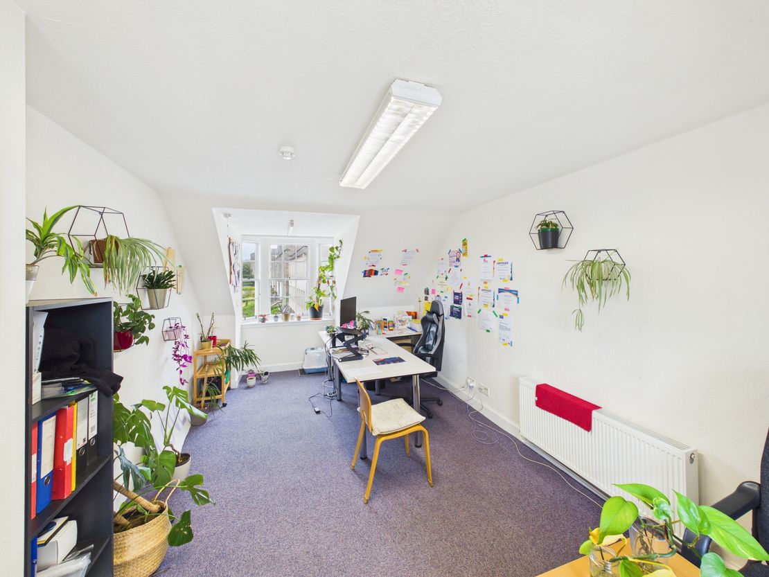 Davidson House, 57 Queen Charlotte Street, Edinburgh, EH6 7EY