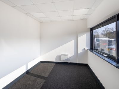 Property Image for Unit 15E, Follingsby Park, Gateshead, Tyne And Wear, NE10 8YG