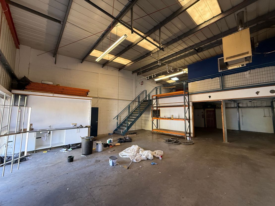 6 Central Business Park, Neptune Close, Medway City Estate, Rochester, Kent, ME2 4LW