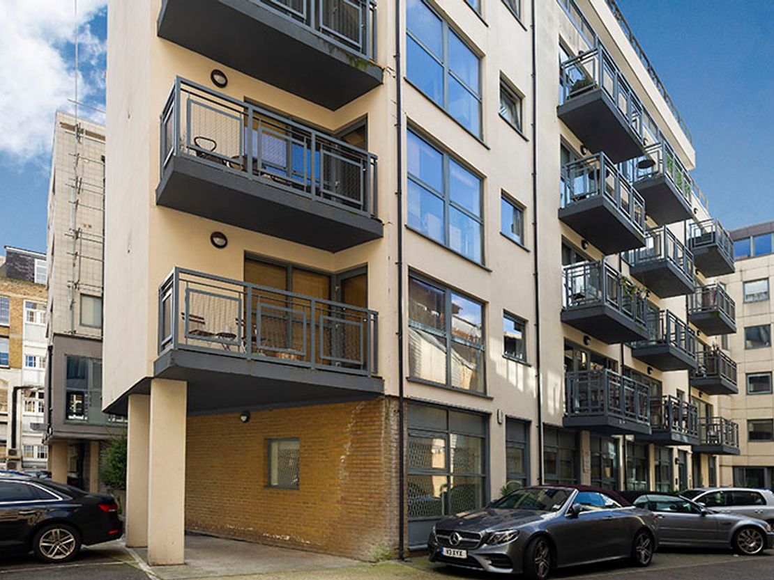 Colour House, 7 Bell Yard Mews, London SE1 3UA