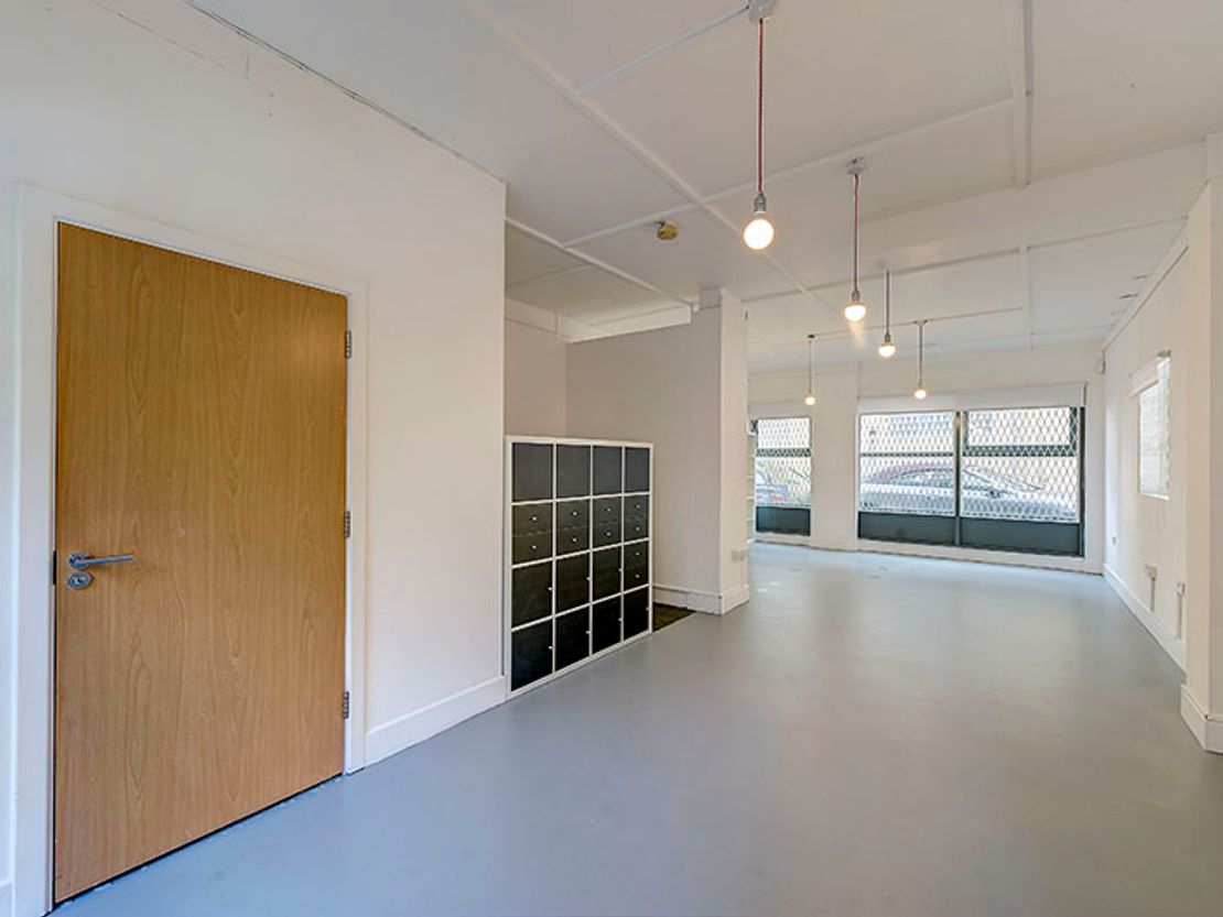Colour House, 7 Bell Yard Mews, London SE1 3UA
