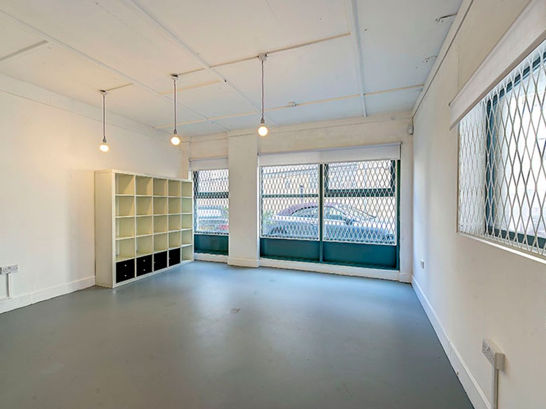 Colour House, 7 Bell Yard Mews, London SE1 3UA