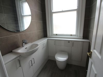 Property Image for 2 Yarm Road, Stockton-on-Tees, TS18 3NA