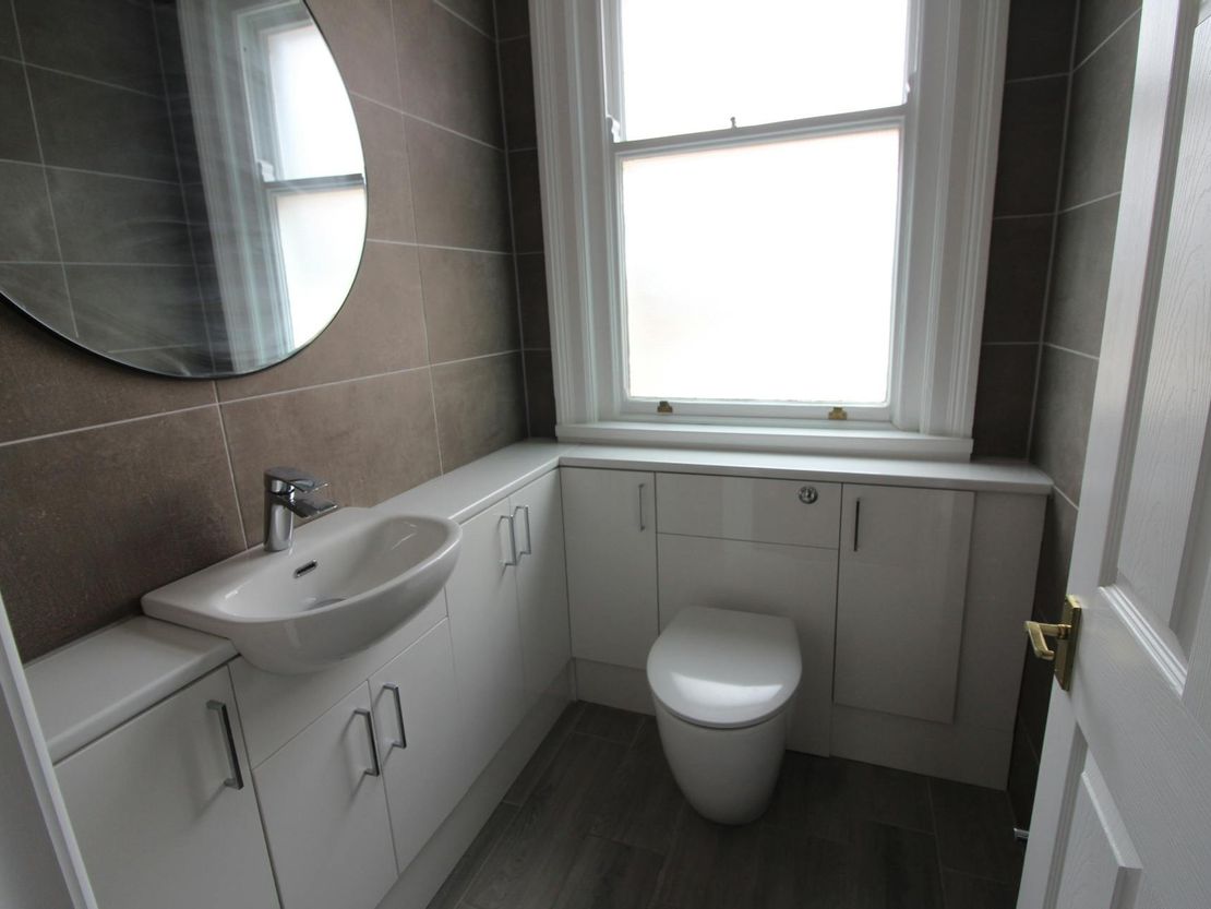 2 Yarm Road, Stockton-on-Tees, TS18 3NA