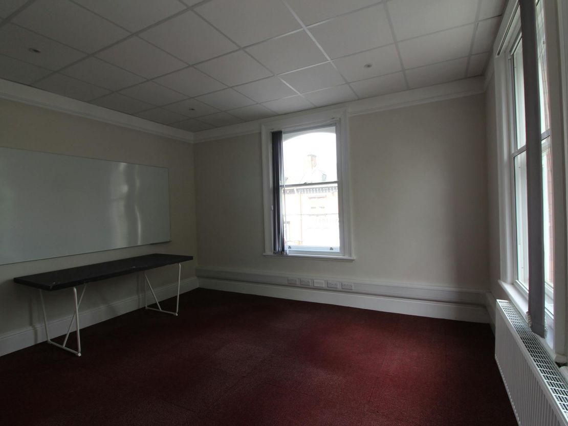 2 Yarm Road, Stockton-on-Tees, TS18 3NA