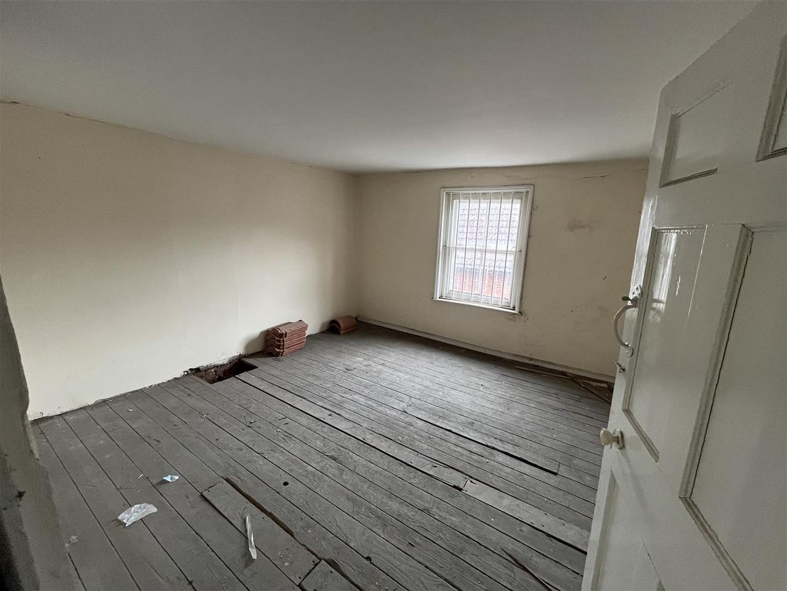 3 Carolgate, Retford DN22 6BZ