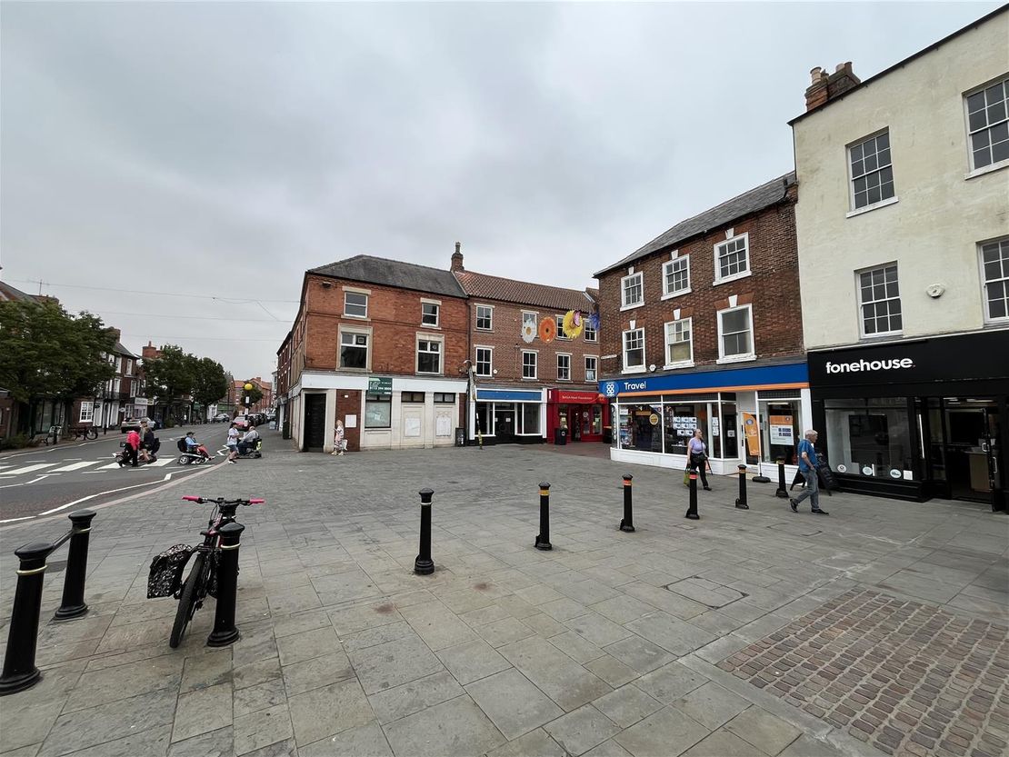 3 Carolgate, Retford DN22 6BZ