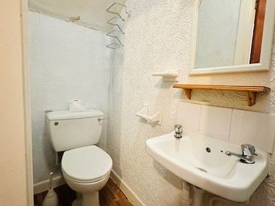 Property Image for The Hawkes Hotel, 4 Station Road, Blackpool, FY4