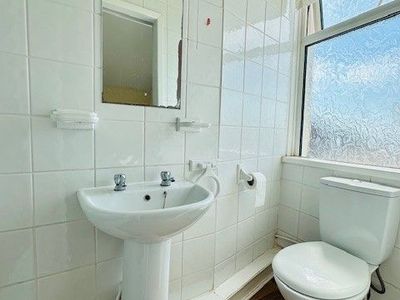 Property Image for The Hawkes Hotel, 4 Station Road, Blackpool, FY4