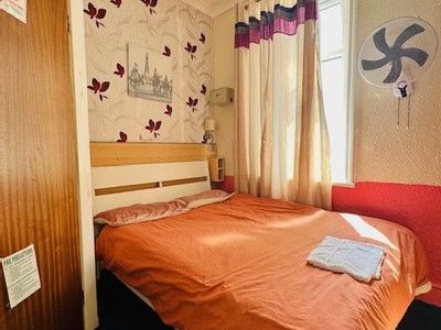 Property Image for The Hawkes Hotel, 4 Station Road, Blackpool, FY4