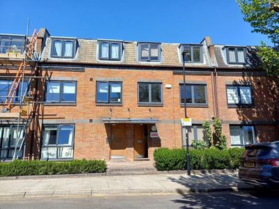 Property Image for 12 Ladysmith Road, Enfield, Greater London, EN1 3AA