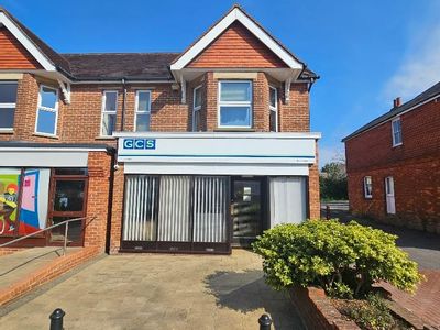 Property Image for 86 High Street, Heathfield, TN21 8JD