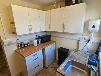 Property Image for 86 High Street, Heathfield, TN21 8JD