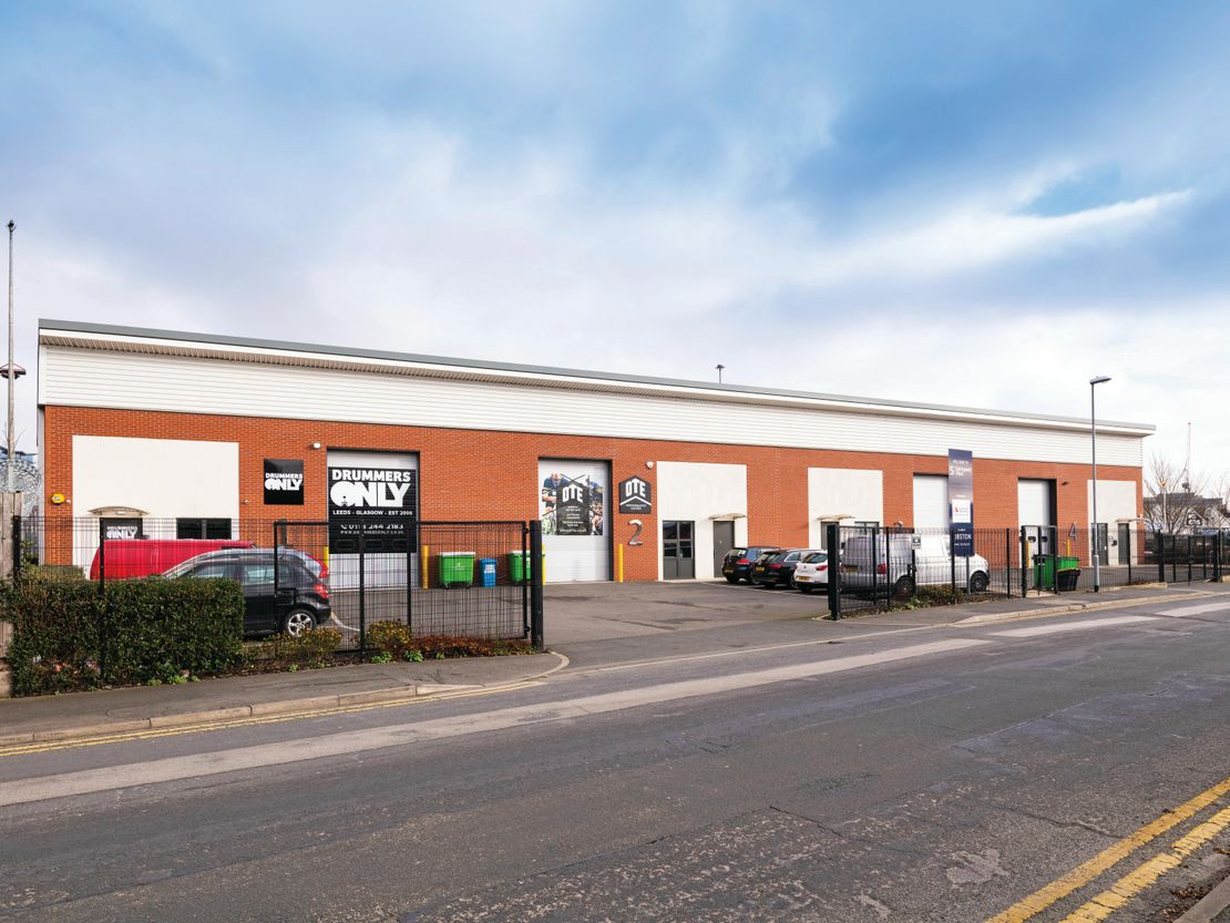 Unit 3 Springwell Point, Leeds, LS12 1AF