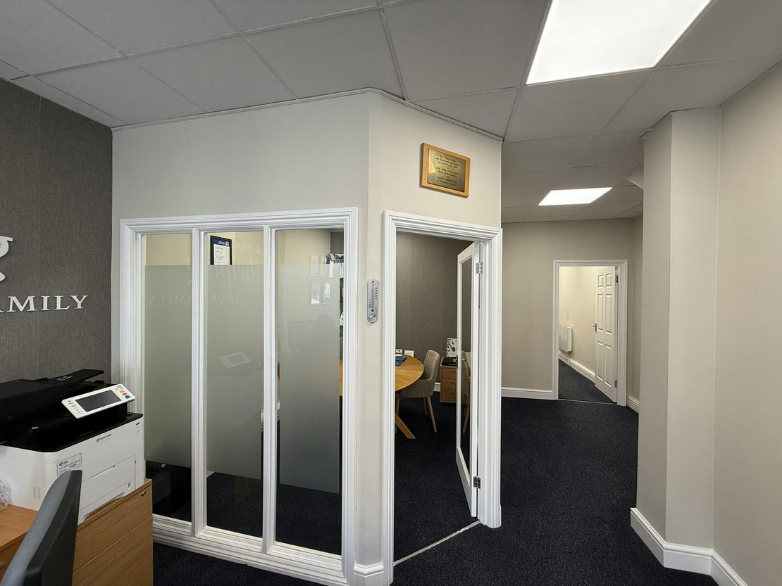 7 Windsor Street, Chertsey, KT16 8AY