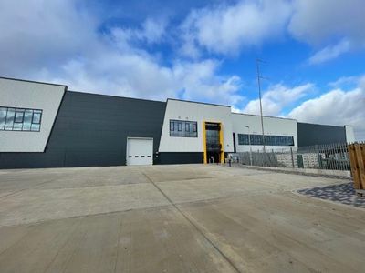 Property Image for Unit 2 INTER, Tewin Road, Welwyn Garden City, AL7 1BD