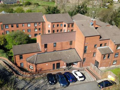 Property Image for St Pauls Court Apartments, St Pauls Street, Stockton-On-Tees, Durham, TS19 0AB