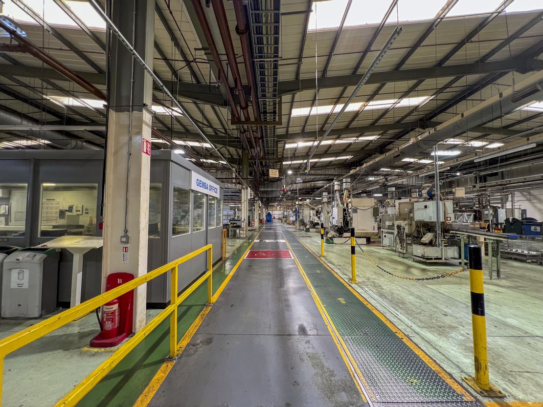 Dodworth Business Park, Barnsley, South Yorkshire, S75 4LD