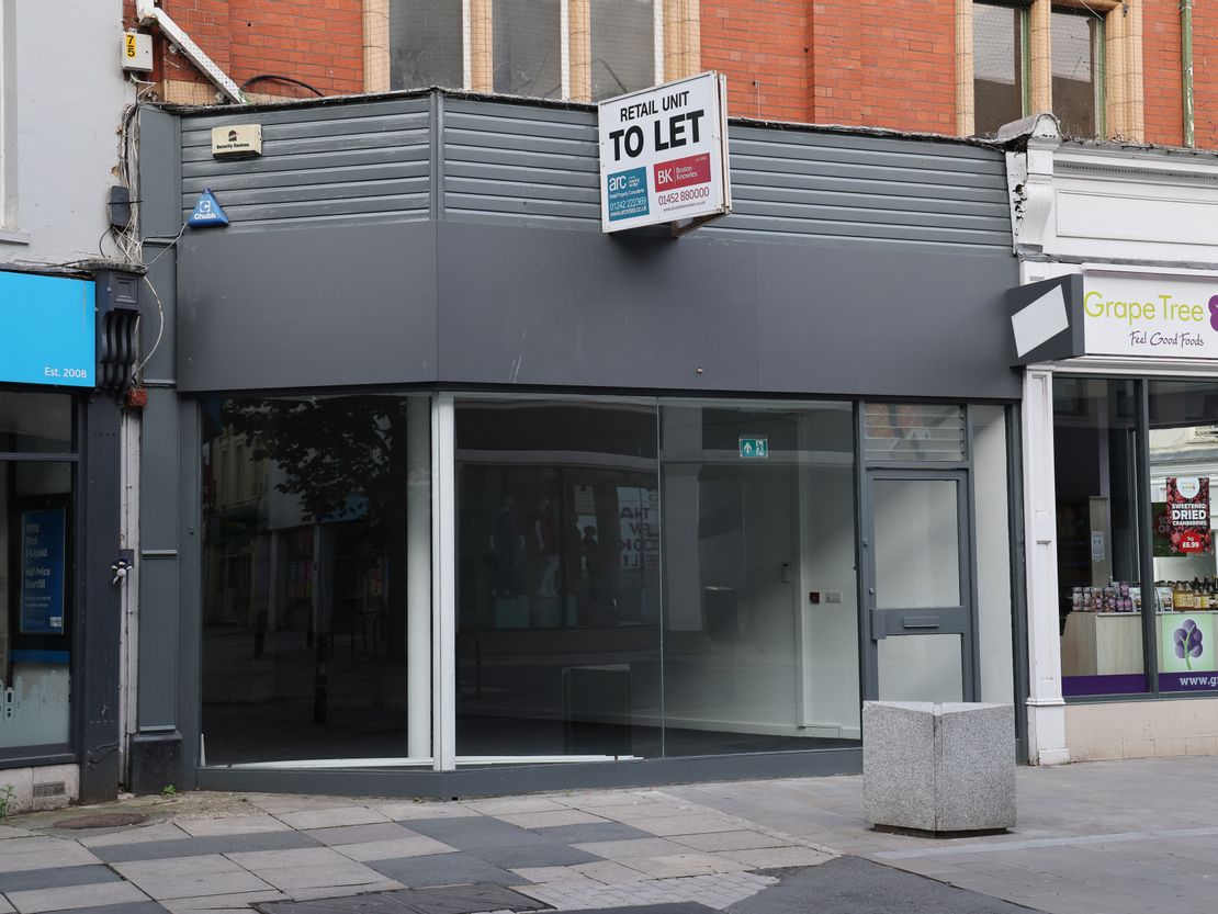 114 High Street, Cheltenham, Gloucestershire, GL50 1EG
