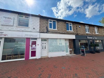 Property Image for 98 Winchester Road, Chandler's Ford, Eastleigh, Hampshire, SO53 2GJ