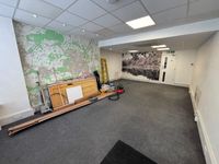 Property Image for 98 Winchester Road, Chandler's Ford, Eastleigh, Hampshire, SO53 2GJ