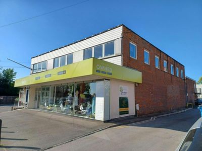 Property Image for 23 Woodside Road, Amersham, HP6 6AA