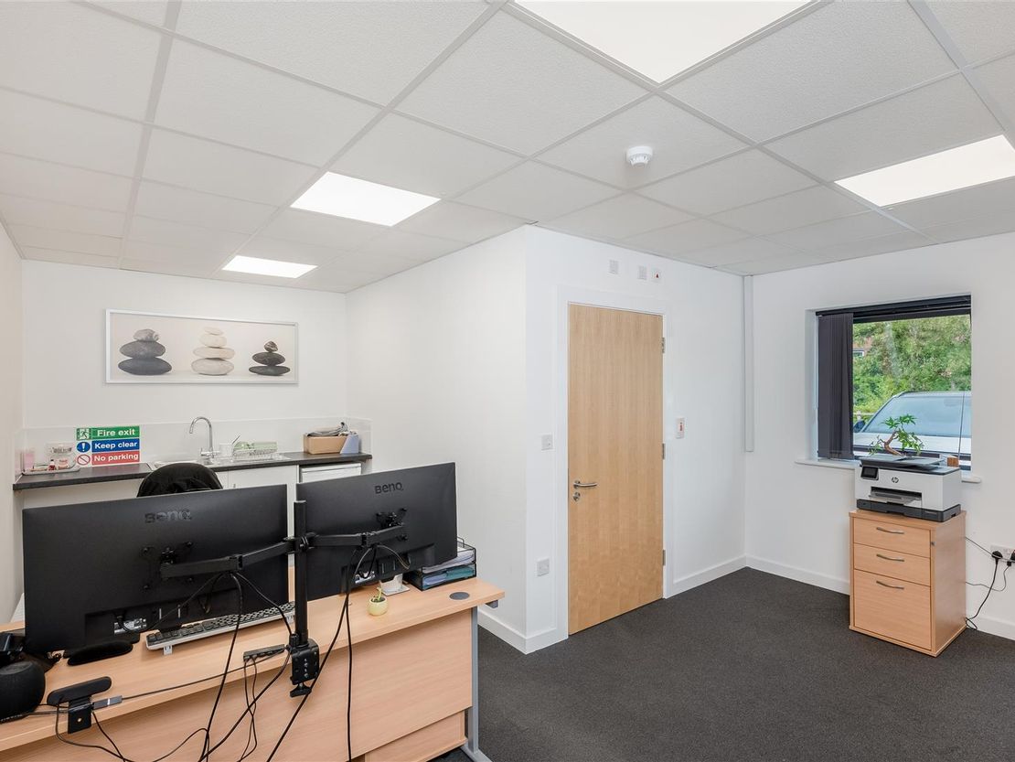 Salwarpe Business Park, Droitwich WR9 9BN