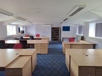 Property Image for Bridge House, 25 Fiddlebridge Lane, Hatfield, Hertfordshire, AL10 0SP