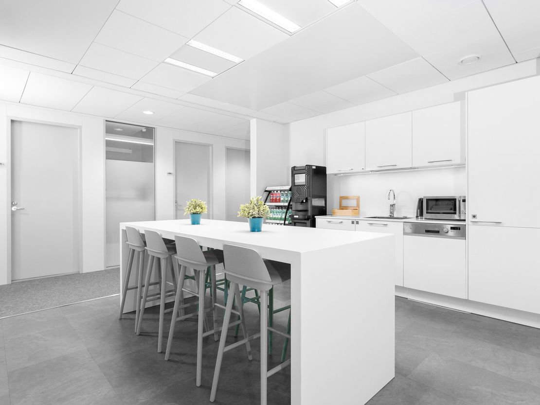 Newall Road, 3 World Business Centre, London, Greater London, United Kingdom, TW6 2TA
