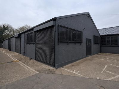 Property Image for 16D Mimram Road, Hertford, Hertfordshire, SG14 1NN