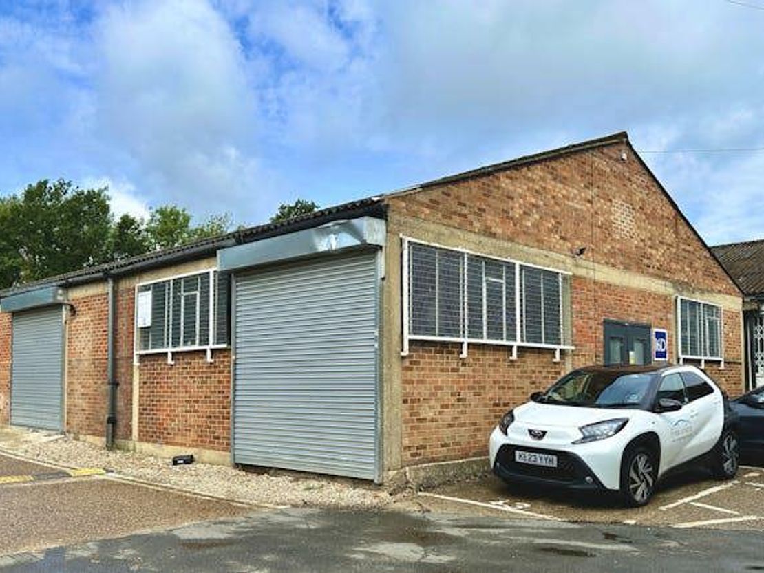 16D Mimram Road, Hertford, Hertfordshire, SG14 1NN