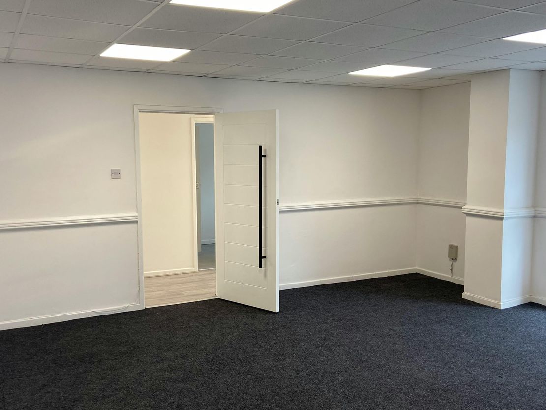 Unit 6, Henley Industrial Park, Coventry, CV2 1ST