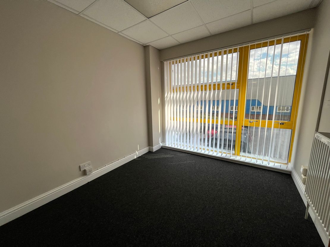 Unit 9 Alpha Business Park, Whitehouse Road, Ipswich, Suffolk, IP1 5LT