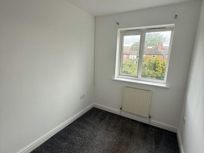 Property Image for 16 Farrier Court, Crewe, CW1 4NY