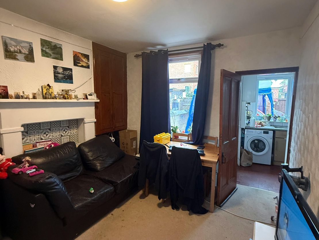 62 Flag Lane, Crewe, CW1 3BG