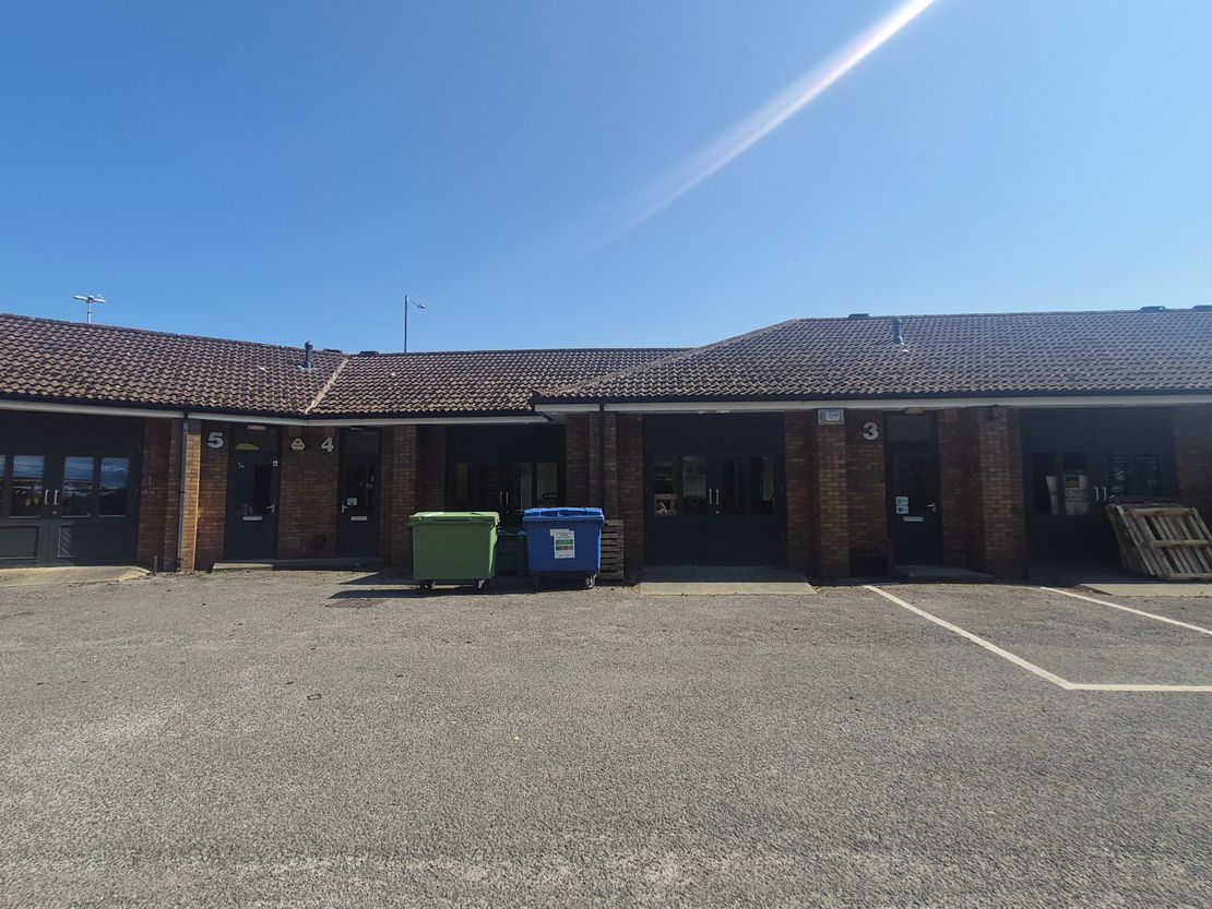 Unit 3-5 Southgate Court, Hornsea, East Yorkshire, HU18 1RP