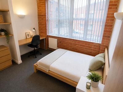 Property Image for 49 Lower Brown Street, Leicester, Leicestershire, LE1 5TH