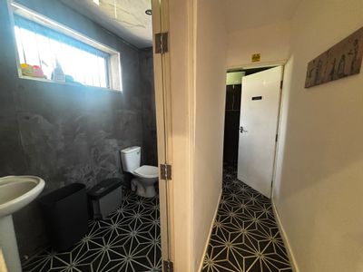 Property Image for 17-19 New Buildings, Hinckley, Leicestershire, LE10 1HN