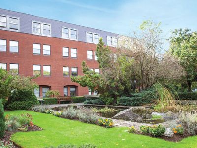 Property Image for Equity House, Irthlingborough Road, Wellingborough, Northamptonshire, NN8 1LT