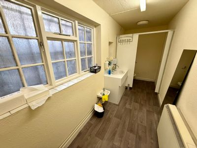 Property Image for 39 Newdegate Street, Nuneaton, Warwickshire, CV11 4ER