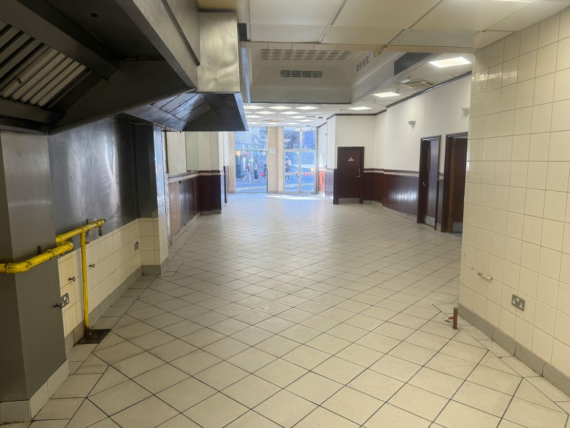 Ground Floor, 59 & 60 West Street, Brighton, BN1 2RA