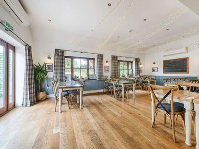 Property Image for The Fox & Hounds, Oxford Road, Donnington, Newbury, RG14 3AP