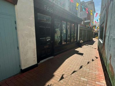 Property Image for 5 Hanningtons Lane, Brighton, BN1 1GS