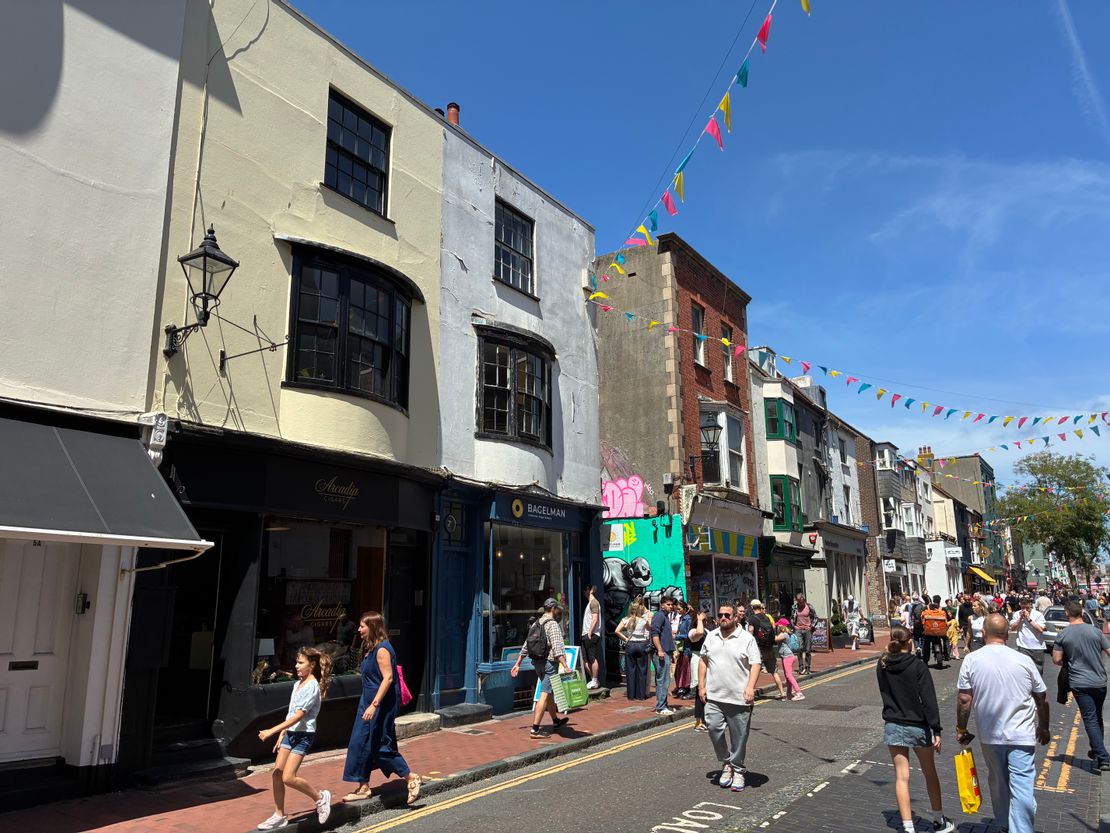 7 Bond Street & 1-3 Bond Street Row, Brighton, East Sussex, BN1 1RD