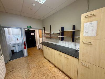 Property Image for 20 Bedford Square, Houghton Regis, Dunstable, Bedfordshire, LU5 5ES