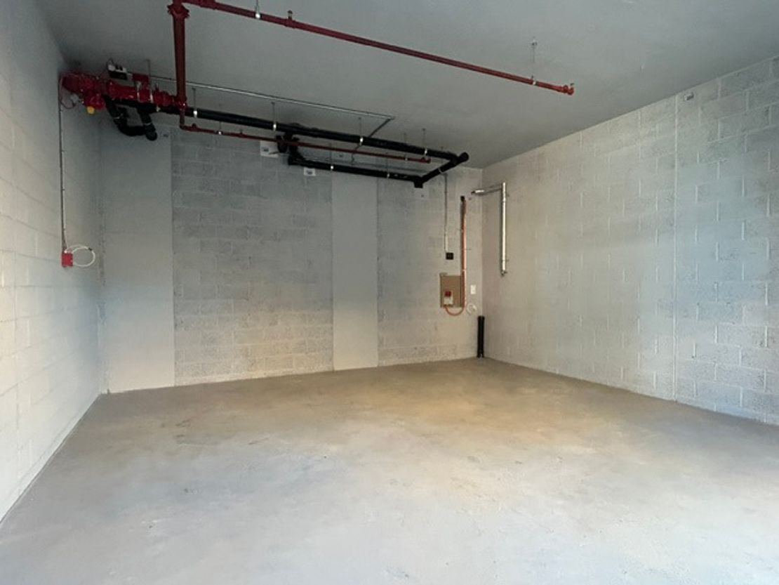 Unit B Danesview, Danestrete, 104 Danestrete, Stevenage, Hertfordshire, SG1 1XB